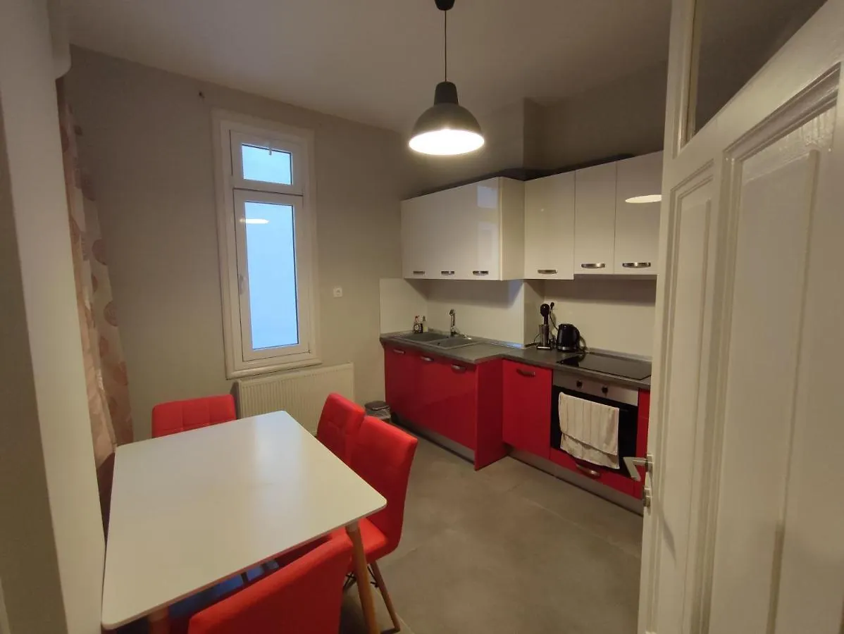 Dreamy Apartment City Center 4 Thesbnbgr Grekland